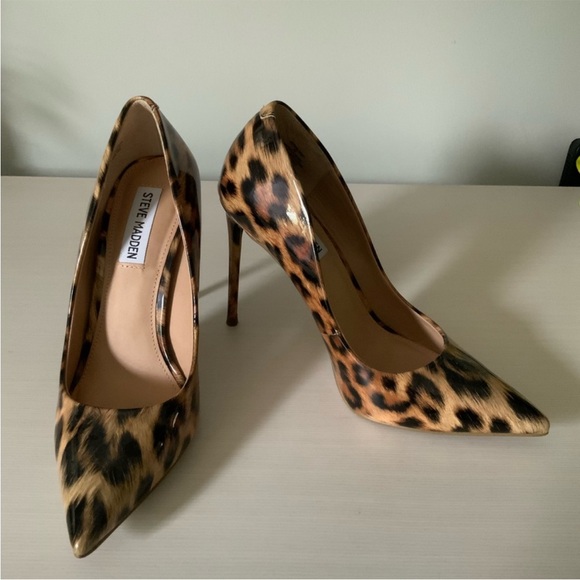 Leopard Print Daisie stiletto heels - Picture 4 of 5
